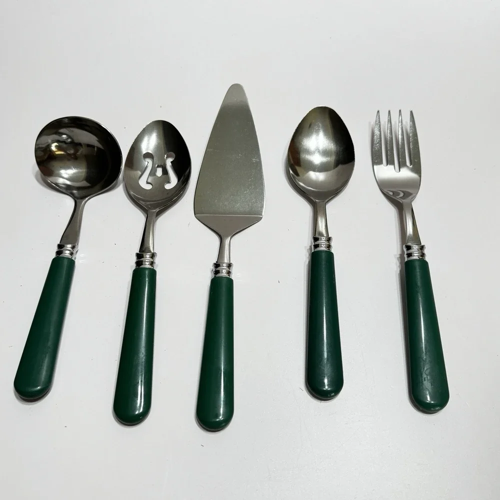 5 GIBSON GREEN HANDLE SERVING PIECES LADLE FORK SPOONS PIE Hostess Set Poinsetti
